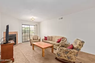 Photo #3: 6391251 Listing 