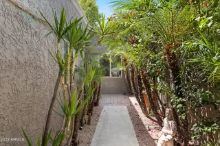 Photo #3: 6391261 Listing 