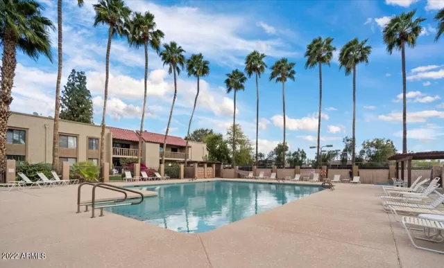 MLS: 6391296 Condo For Sale
