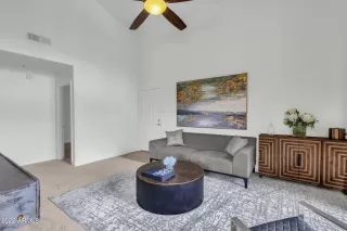 Photo #6: 6391345 Listing