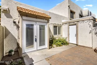 Photo #1: 6391418 Listing