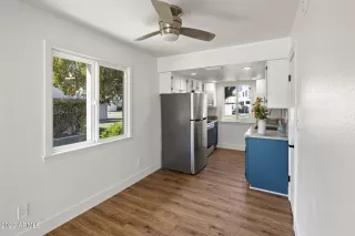 Photo #5: 6391418 Listing