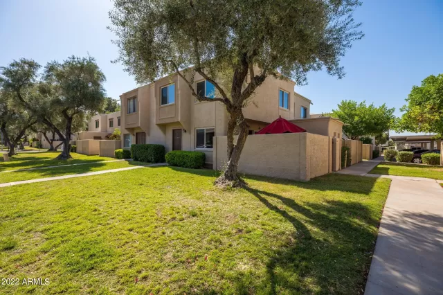 MLS: 6391491 Condo For Sale