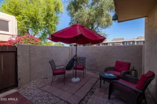 Photo #4: 6391491 Listing