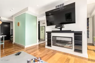 Photo #6: 6391556 Listing