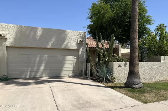 MLS: 6391705 Condo For Sale