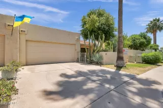 Photo #3: 6391705 Listing