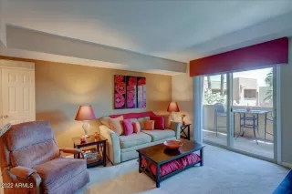 Photo #2: 6391756 Listing