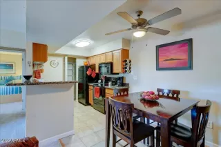 Photo #6: 6391756 Listing