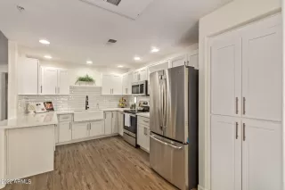 Photo #4: 6391867 Listing 