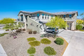 Photo #2: 6391951 Listing