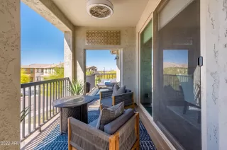 Photo #4: 6391951 Listing