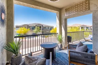 Photo #5: 6391951 Listing