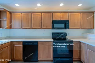 Photo #3: 6392062 Listing 