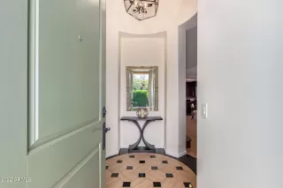 Photo #4: 6392077 Listing 