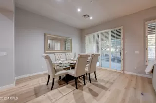 Photo #6: 6392083 Listing 