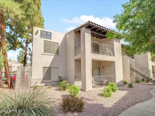 MLS: 6392158 Condo For Sale