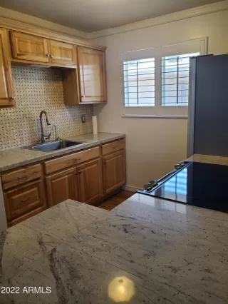 Photo #3: 6392751 Listing 