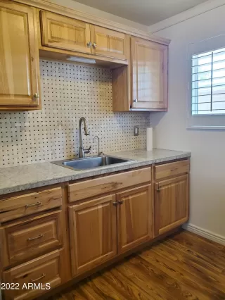 Photo #6: 6392751 Listing 