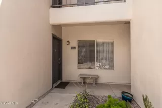 Photo #2: 6392797 Listing