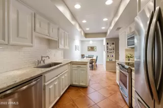Photo #2: 6393170 Listing