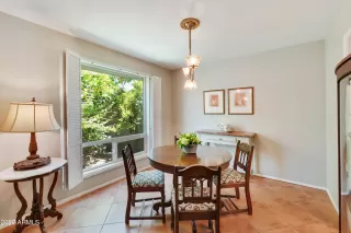 Photo #4: 6393170 Listing