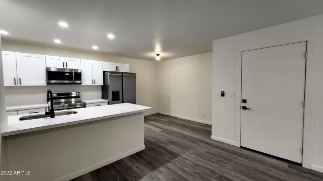 MLS: 6393267 Condo For Sale