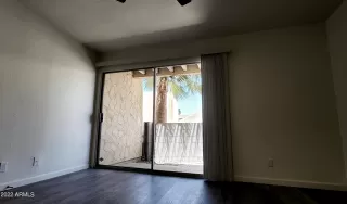 Photo #6: 6393267 Listing