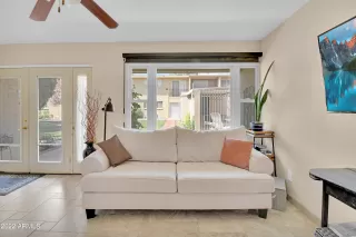 Photo #2: 6393337 Listing 