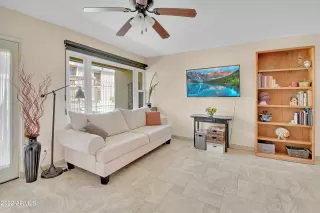 Photo #3: 6393337 Listing 