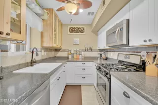 Photo #5: 6393337 Listing 