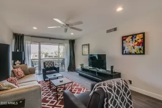 Photo #3: 6393450 Listing