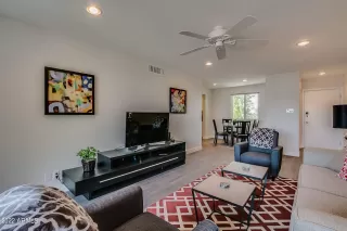 Photo #4: 6393450 Listing