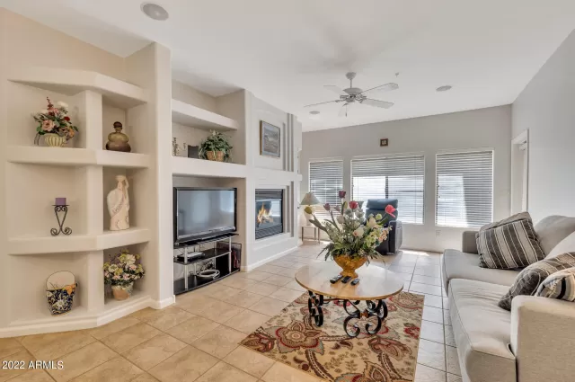 MLS: 6393528 Condo For Sale