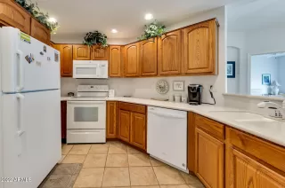 Photo #2: 6393528 Listing