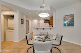 Photo #3: 6393528 Listing