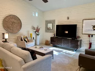 Photo #4: 6393601 Listing 