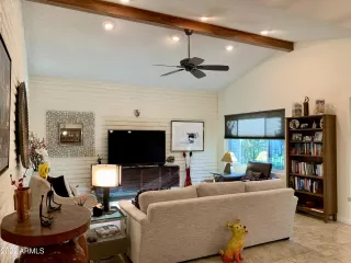 Photo #6: 6393601 Listing 