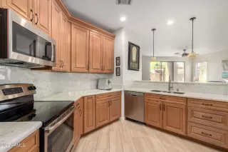 Photo #4: 6393664 Listing 