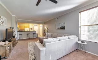 Photo #4: 6393775 Listing