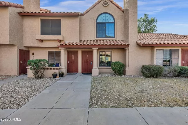 MLS: 6393825 Condo For Sale