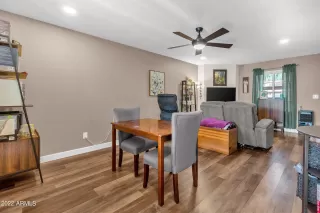 Photo #6: 6393825 Listing