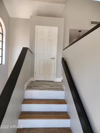 Photo #3: 6393884 Listing 