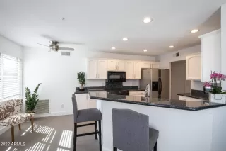 Photo #2: 6393909 Listing