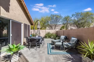 Photo #5: 6393909 Listing