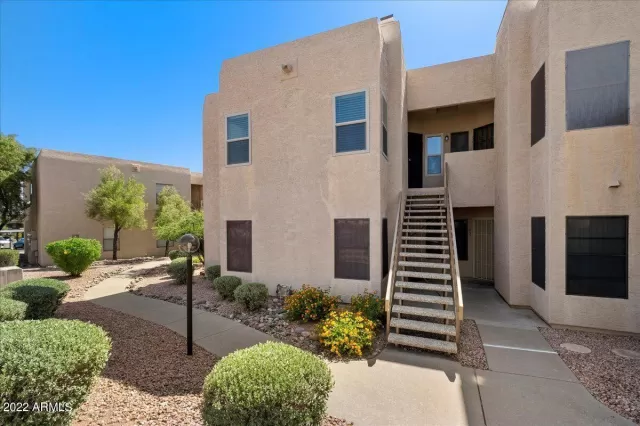 MLS: 6394081 Condo For Sale