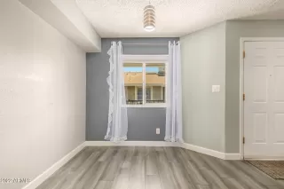 Photo #4: 6394391 Listing