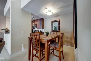 Photo #6: 6394705 Listing