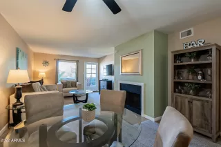 Photo #5: 6394773 Listing