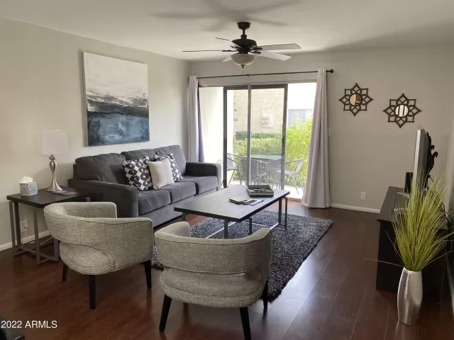 MLS: 6395302 Condo For Sale